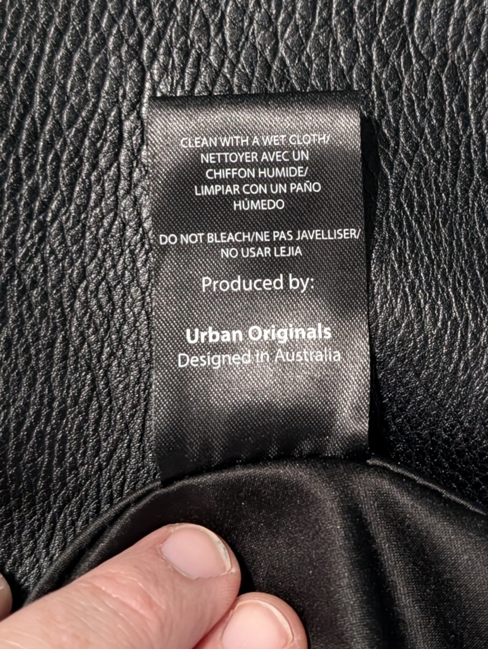 Urban Originals For Anthropologie Luna Vegan Leather Crescent Bag - Picture 4 of 4